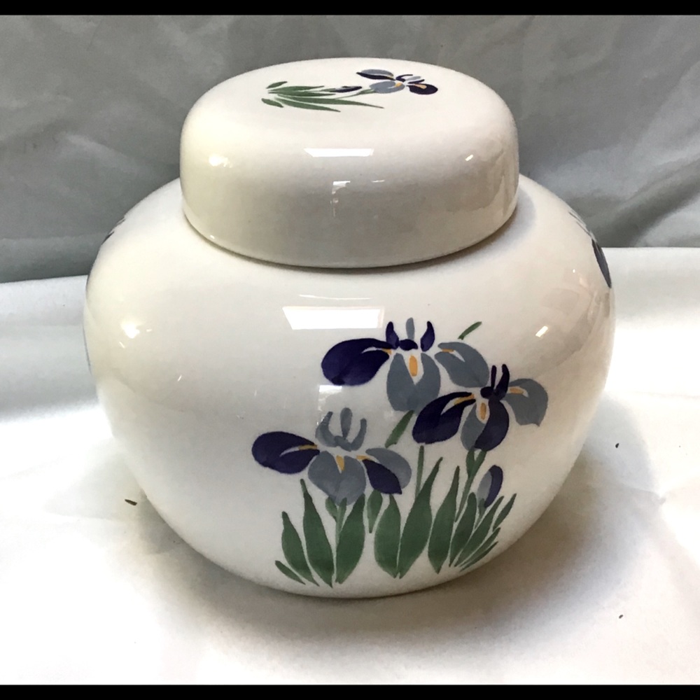 Ginger Jar handpainted in Italy for Tiffany VTG